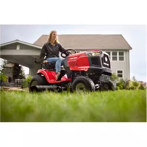 Troy-Bilt Bronco 42 Riding Lawn Mower