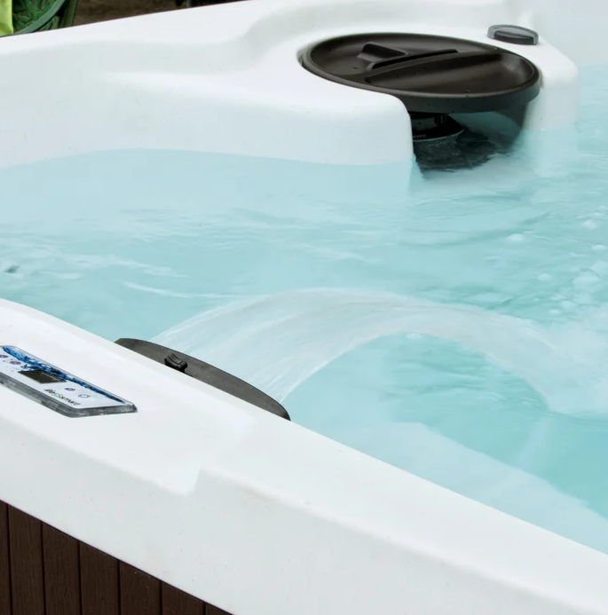 Lifesmart Leganza 6-Person 90-jet 230v Spa with Lounge Seating